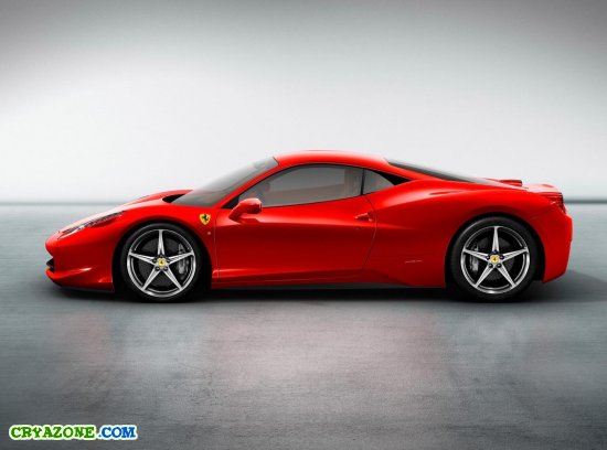 Автомобиль Ferrari 458