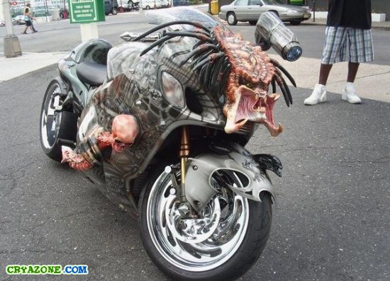 Мотоцикл из фильма ужасов