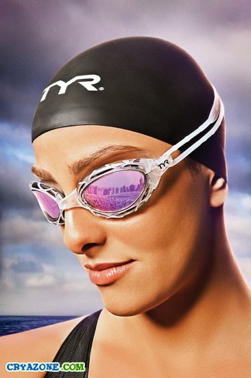 Рекламные фотографии пловцов