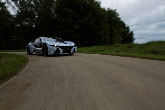 Автомобиль BMW Vision EfficientDynamics запустят в производство