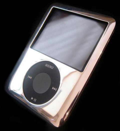 Платиновый Apple iPod Nano