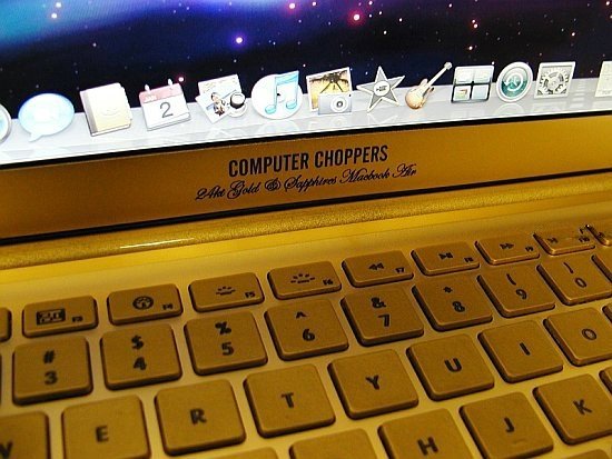 Компания Computer-choppers сделала золотой Macbook Air