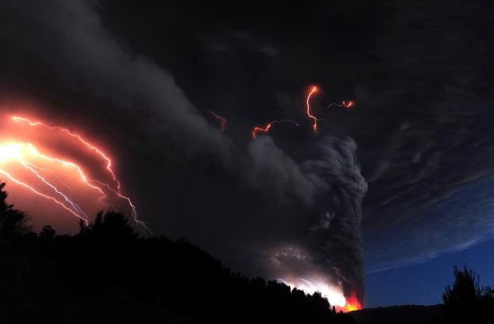 В Чили проснулся вулкан Пуйеуэ
