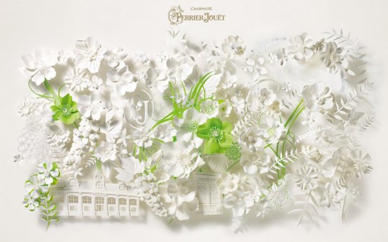 Квіткові композиції з паперу для реклами шампанського