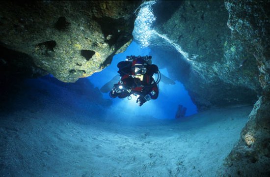 Екскурсія в підводні печери з дайвером Мартіном Фарр