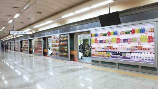 Виртуальный магазин в метро Южной Кореи