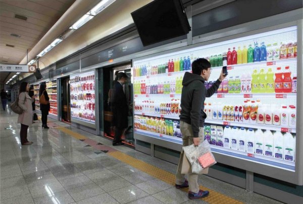 Виртуальный магазин в метро Южной Кореи