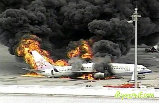 Сгорел китайский самолет